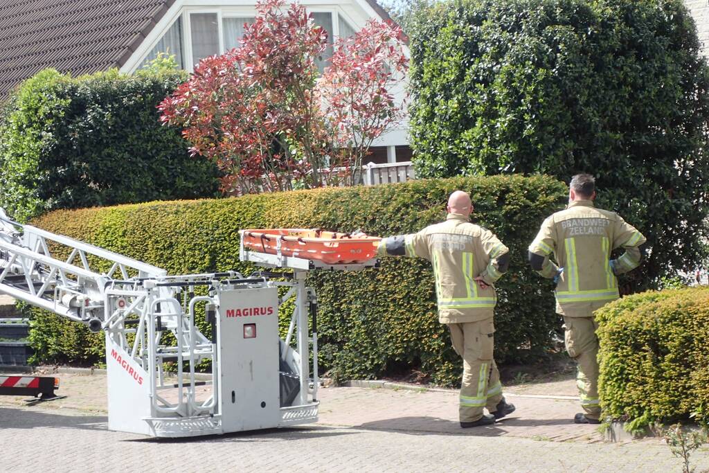Traumahelikopter landt voor incident in woning