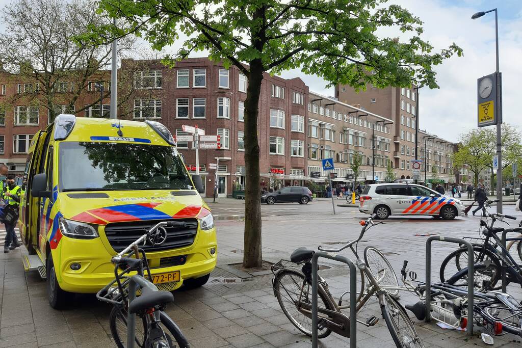 Persoon gewond door steekpartij bij Albert Heijn