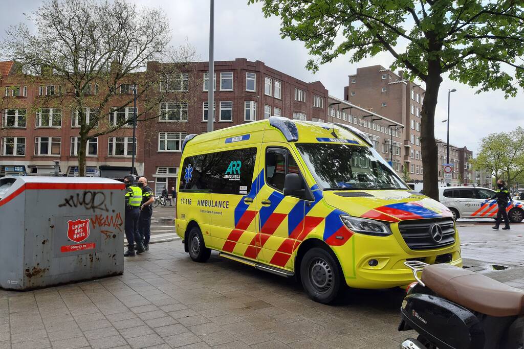 Persoon gewond door steekpartij bij Albert Heijn