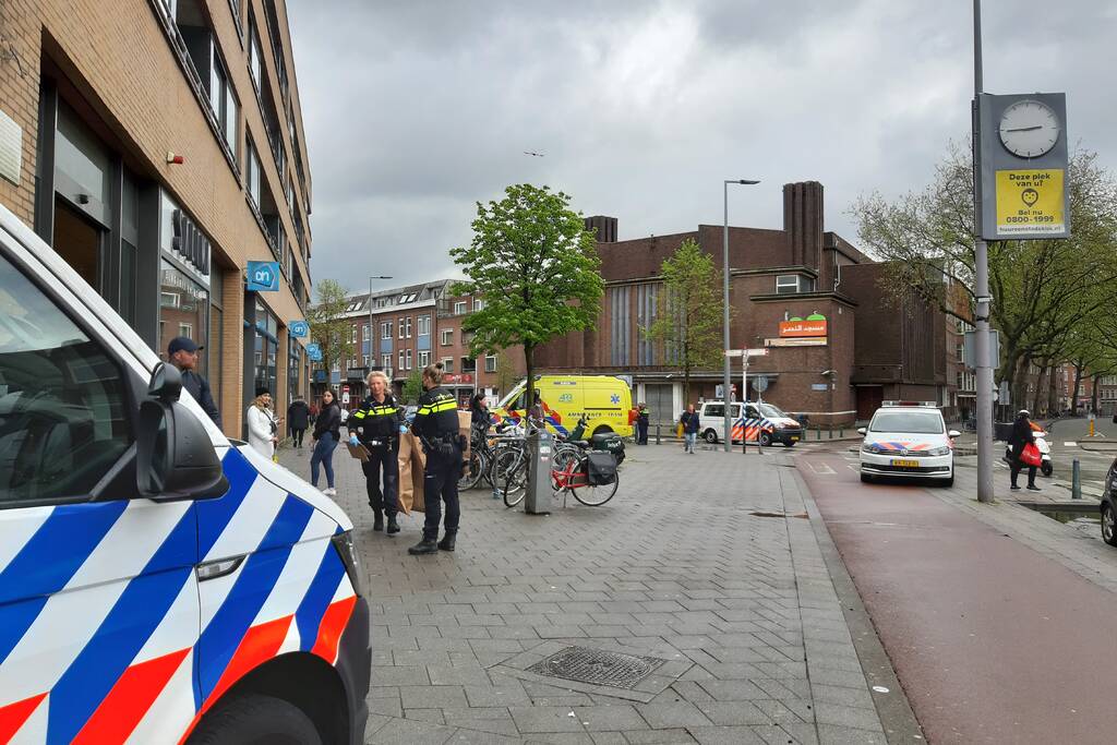 Persoon gewond door steekpartij bij Albert Heijn
