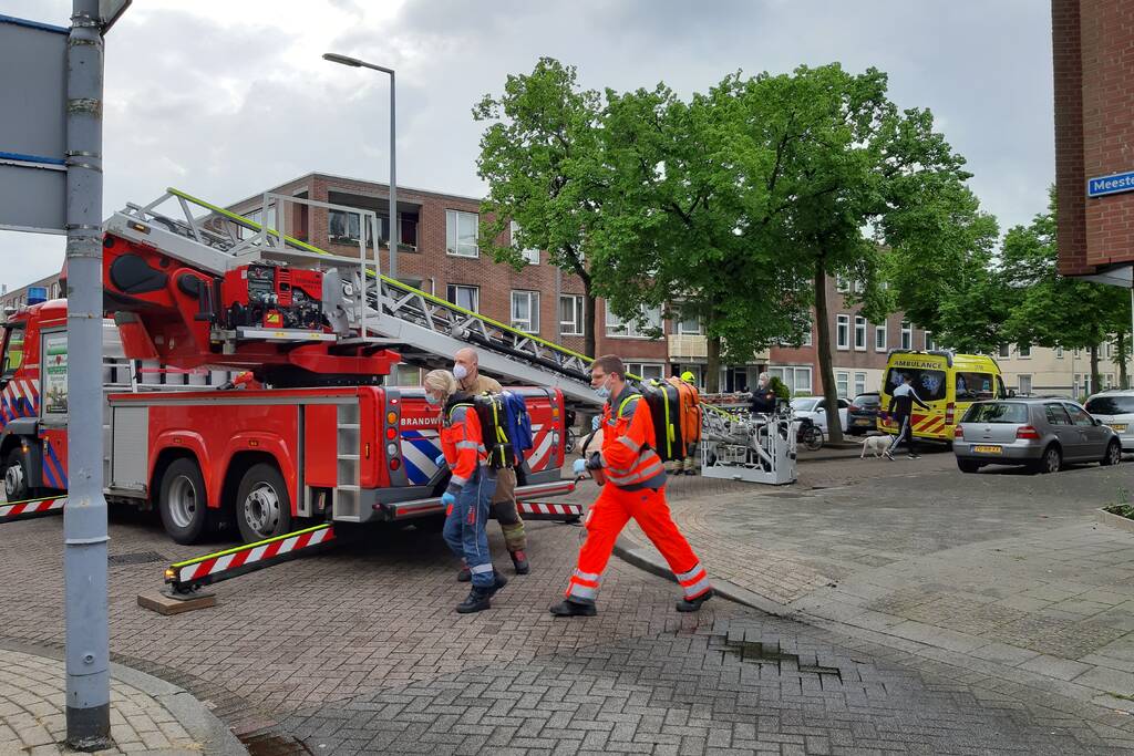 Een dode en ernstig gewonde bij steekpartij