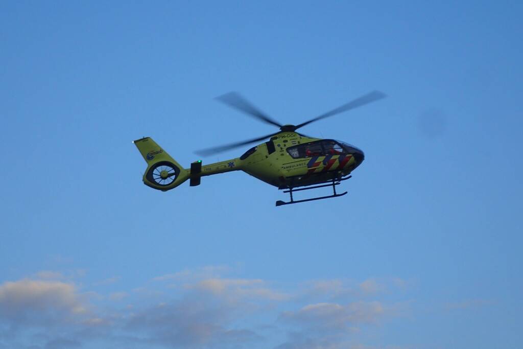 Traumahelikopter voor incident in woning