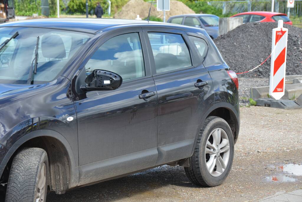 Fietser aangereden door auto op oversteekplaats