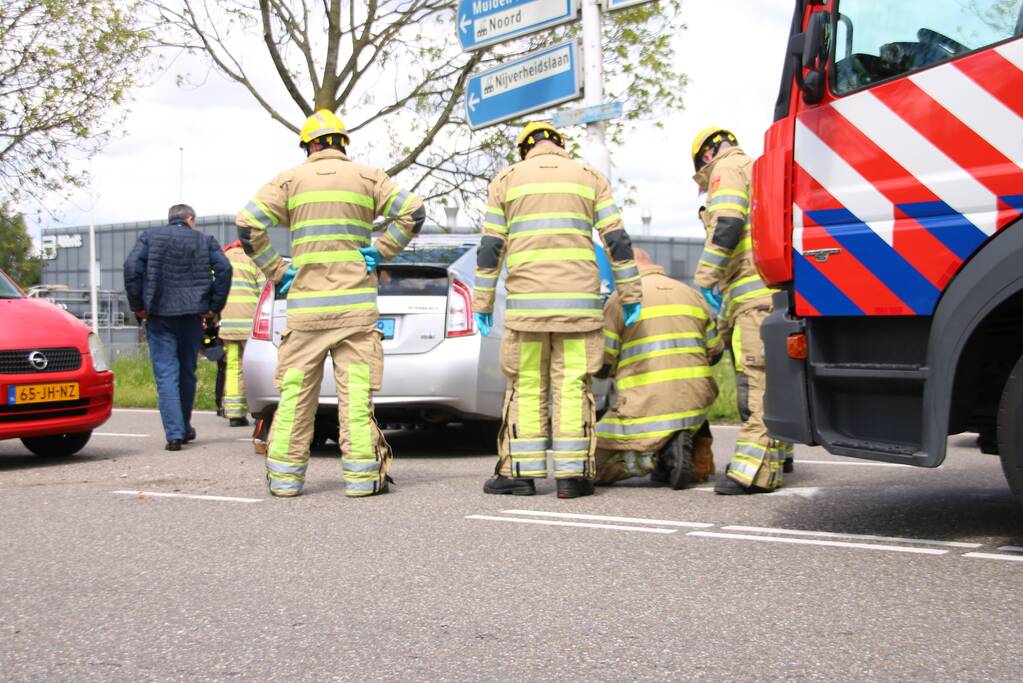 Flinke schade bij ongeval op kruising