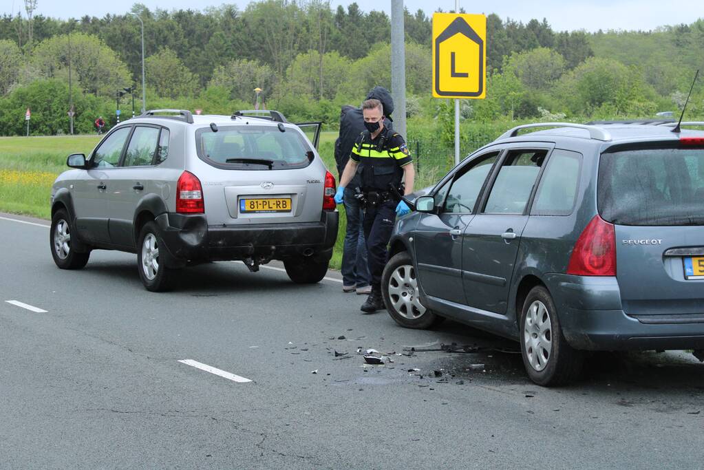 Veel schade bij kop-staart botsing
