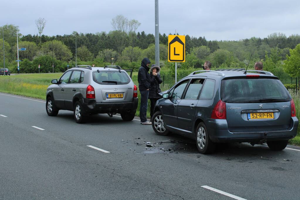 Veel schade bij kop-staart botsing