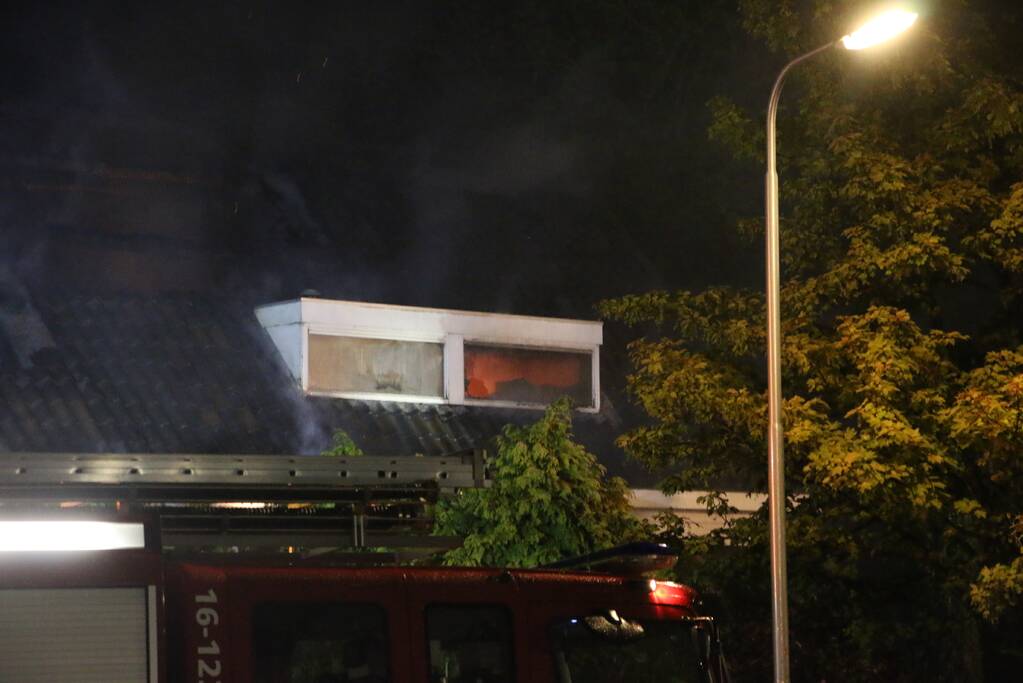 Grote brand in een leegstaand pand