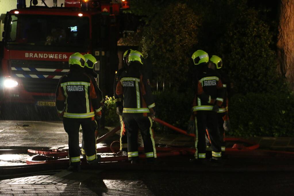 Grote brand in een leegstaand pand