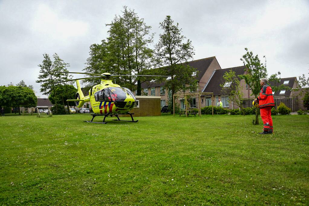 Bouwvakker zwaargewond na val in puinbak
