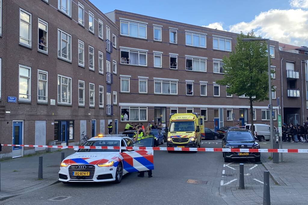 Persoon ernstig gewond bij incident in woning