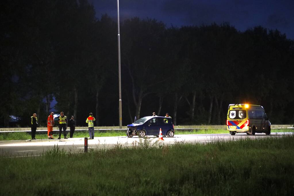 Flinke schade na eenzijdige aanrijding op snelweg