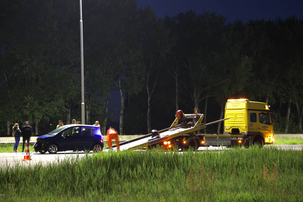 Flinke schade na eenzijdige aanrijding op snelweg