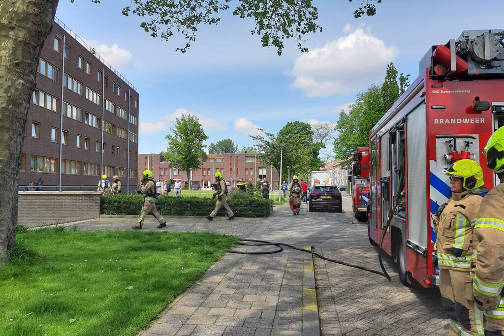 Veel rook bij brand in parkeergarage