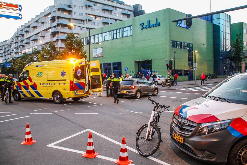 Twee gewonden en ravage bij ongeval