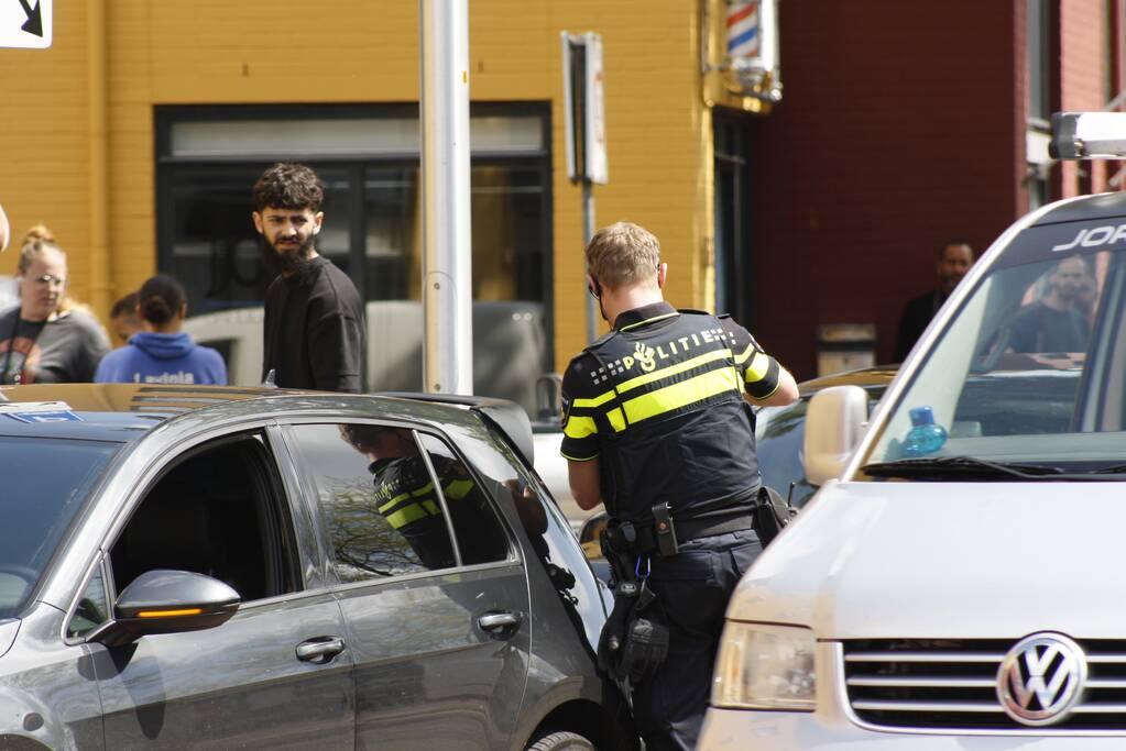 Schade bij ongeval tussen twee voertuigen
