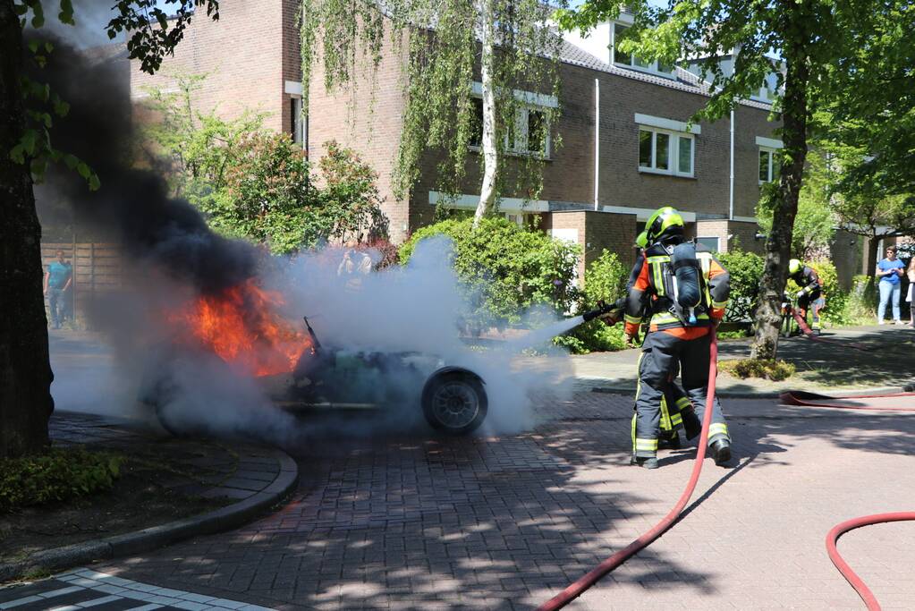 Zelfbouwproject van Jago Convertible gaat in vlammen op