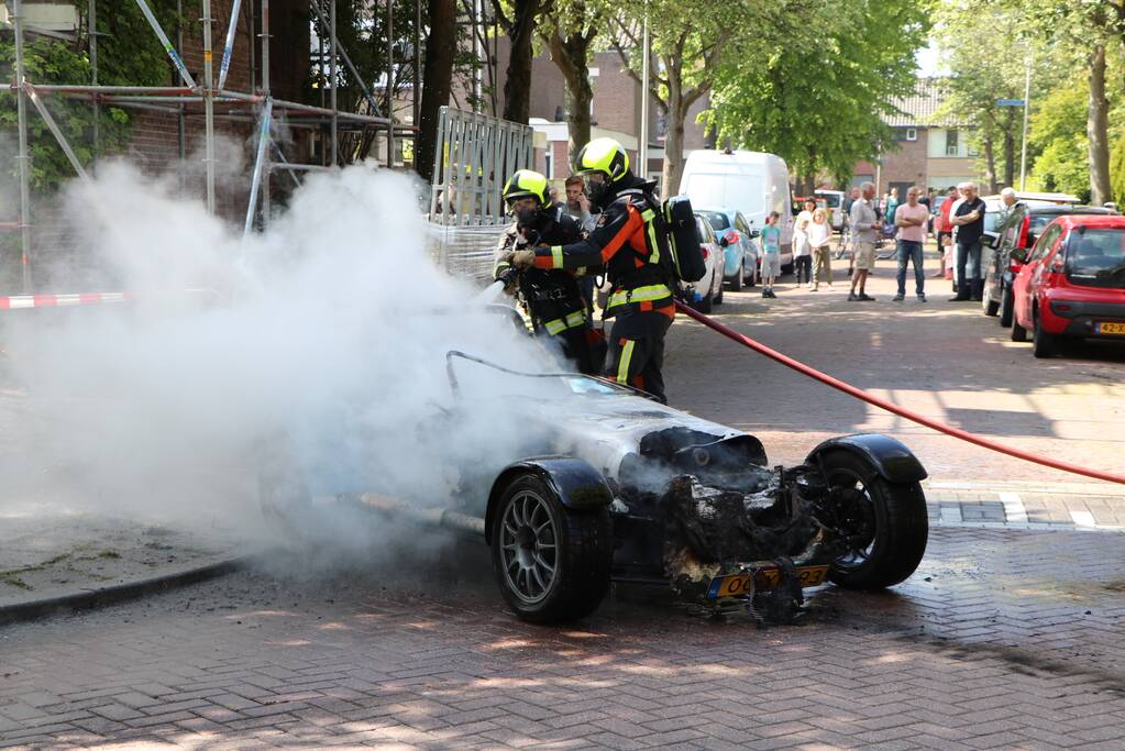 Zelfbouwproject van Jago Convertible gaat in vlammen op
