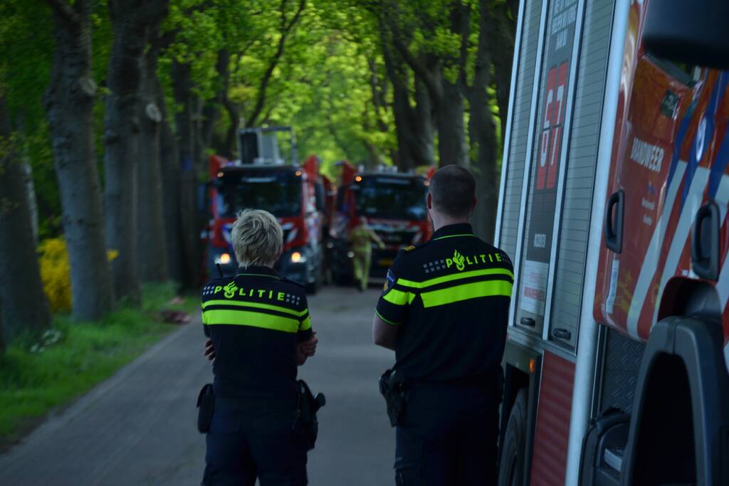 Grote brand in woonboerderij