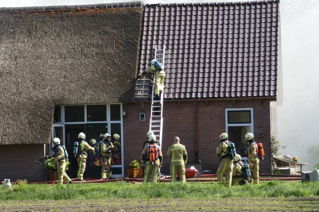 Grote brand in woonboerderij