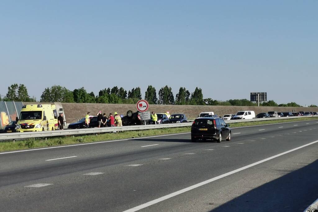 Meerdere voertuigen betrokken bij ongeval