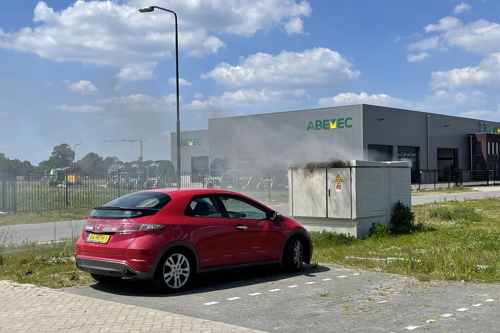 Stroomhuis in brand gevlogen