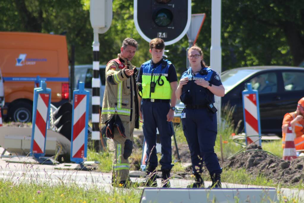 Gasleiding geraakt bij plaatsen van lantaarnpaal