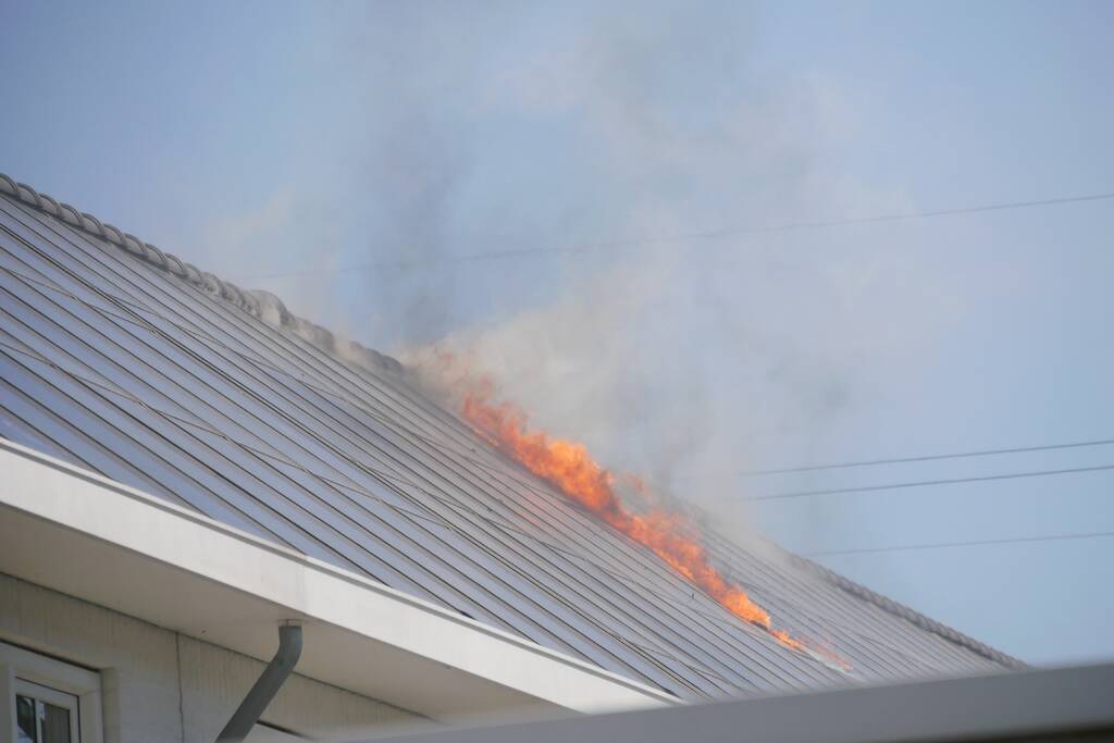 Brand in zonnenpanelen van woningen