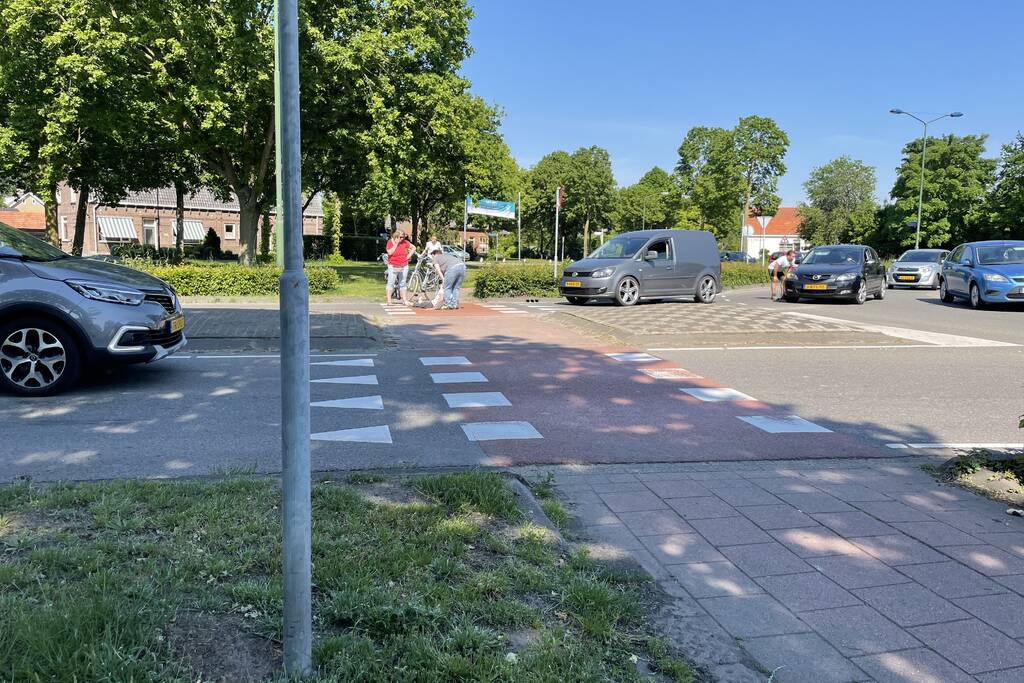 Fietser gewond bij aanrijding met auto