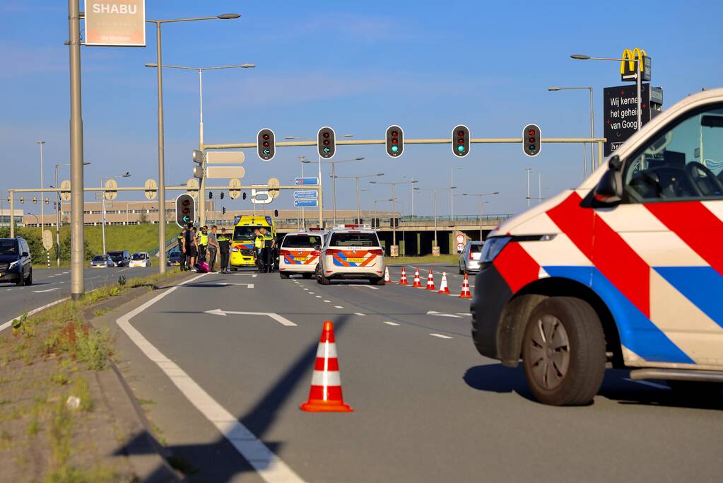 Veel schade bij ongeval voor verkeerslichten