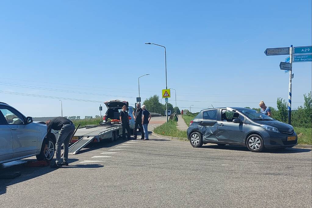 Flinke schade bij aanrijding op kruising