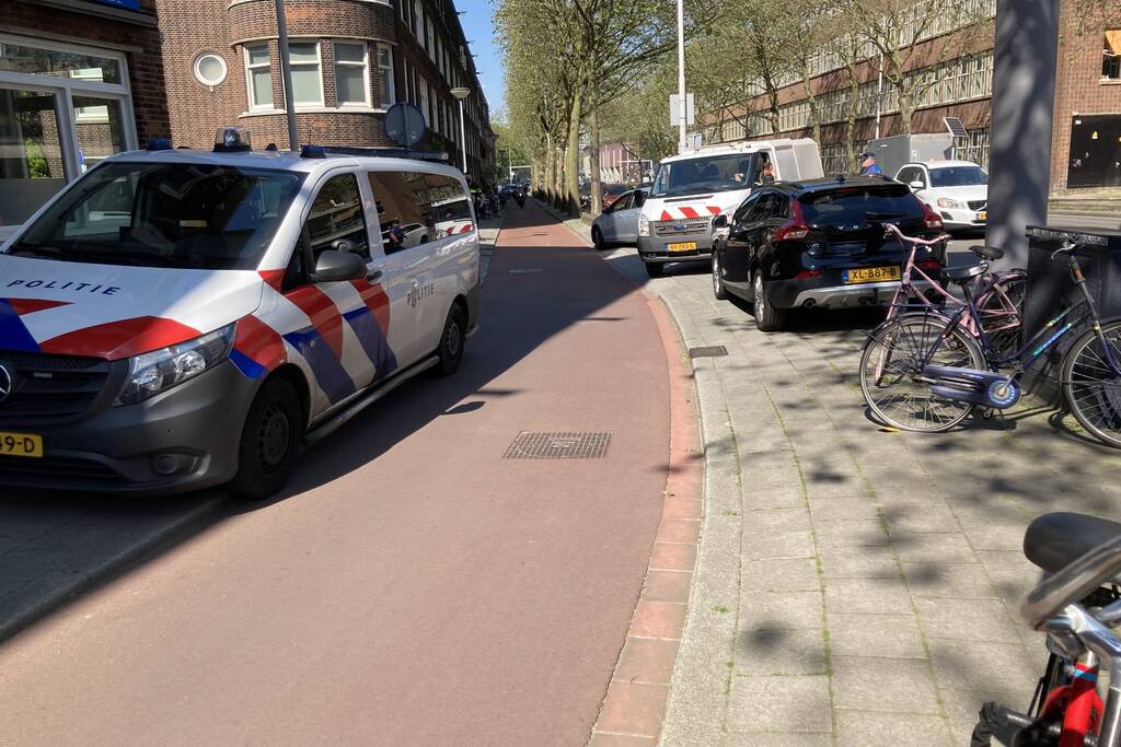 Veel schade bij botsing tussen twee auto's