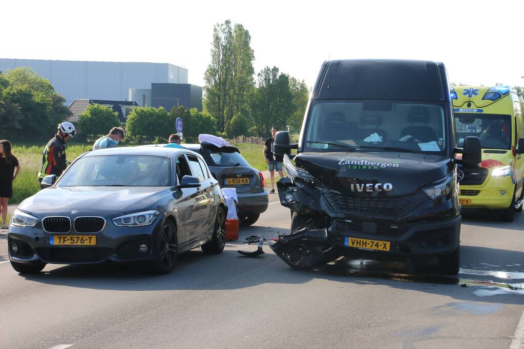 Persoon gewond bij aanrijding
