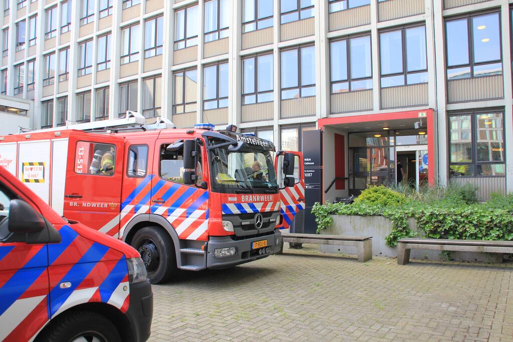 Vreemde lucht waargenomen gebouw VUmc