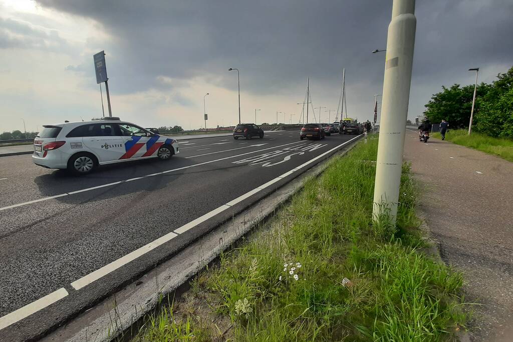 Kettingbotsing tussen vier personenauto's