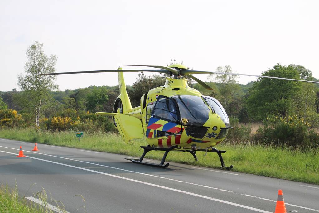Traumahelikopter voor incident in restaurant
