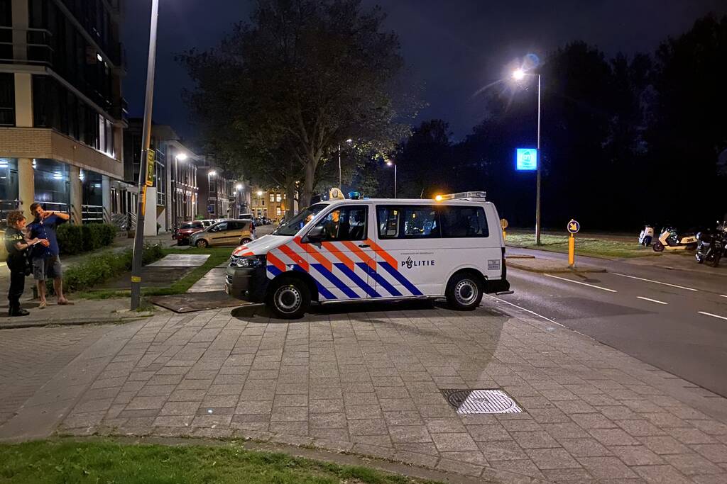 Personen onder invloed vernielen auto