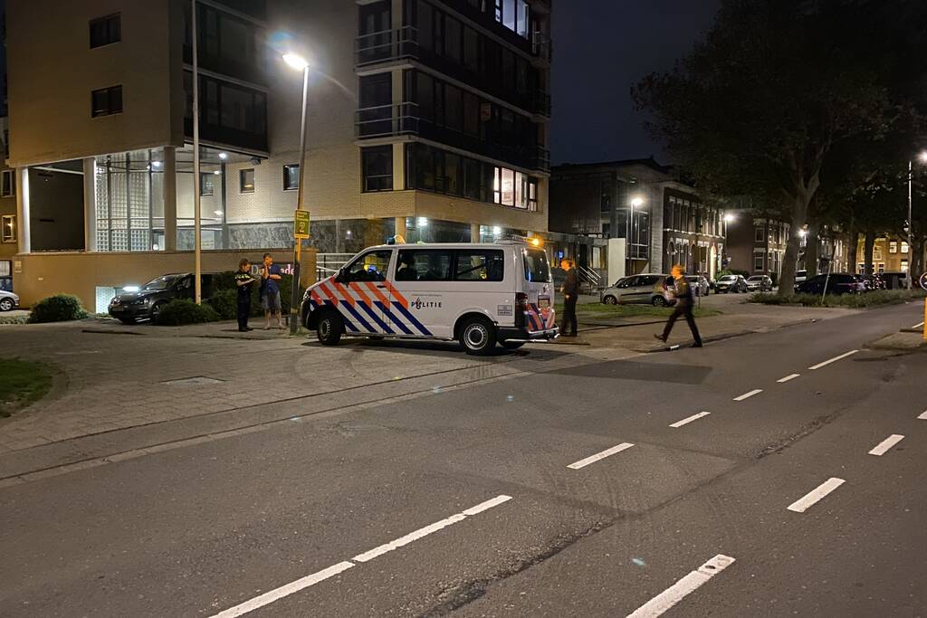 Personen onder invloed vernielen auto