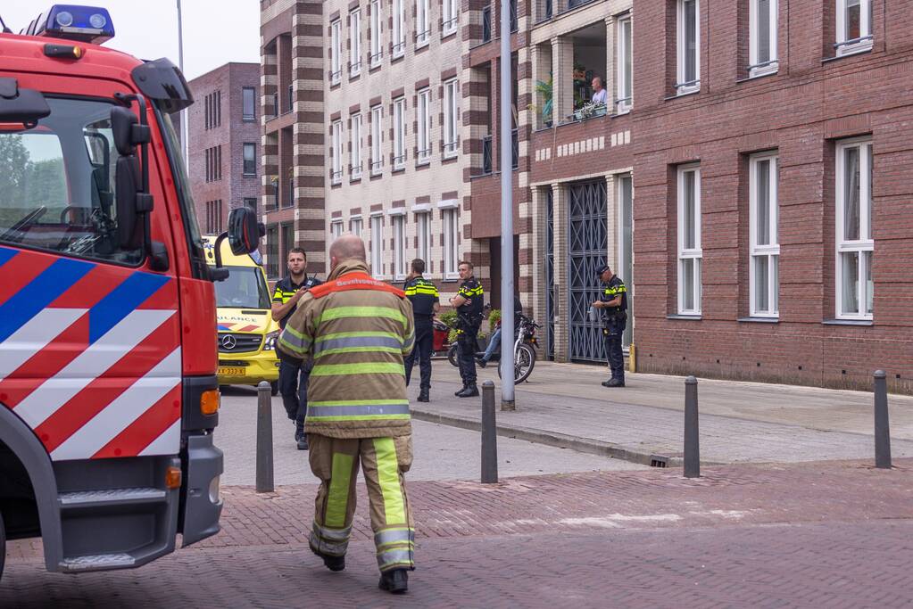 Veel rook bij keukenbrand in appartement