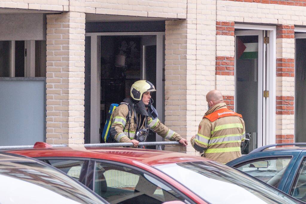Veel rook bij keukenbrand in appartement