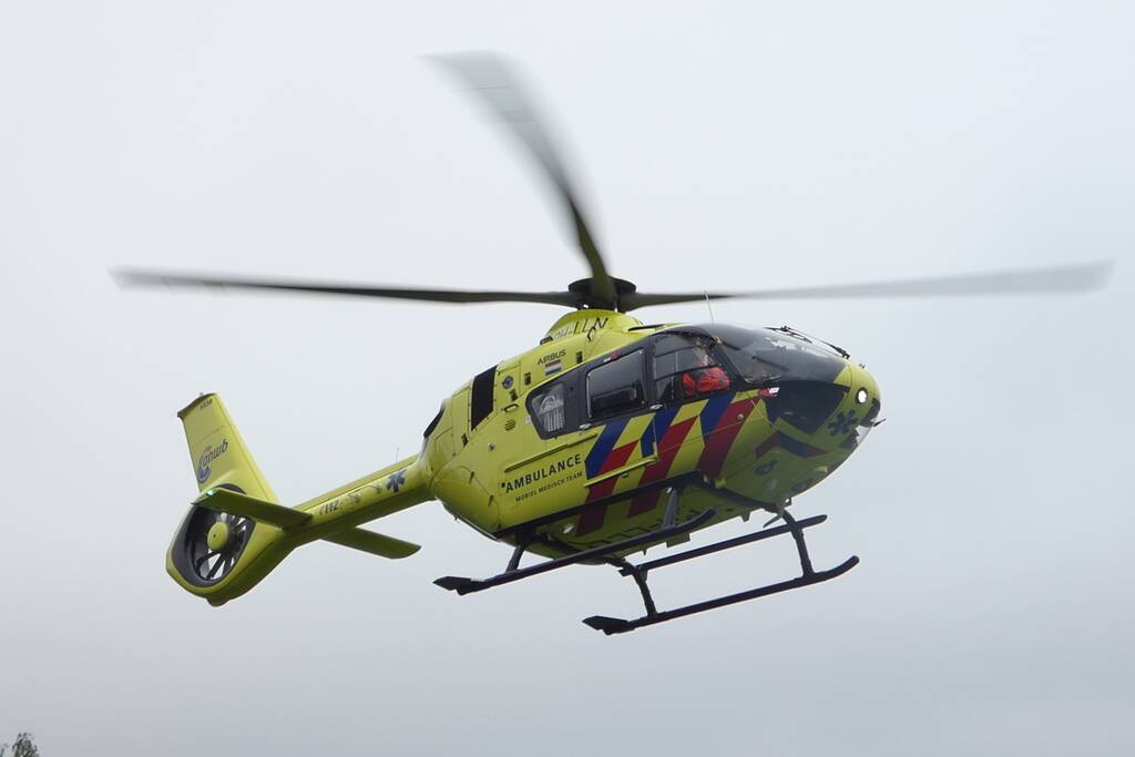 Wielrenner ernstig gewond na val