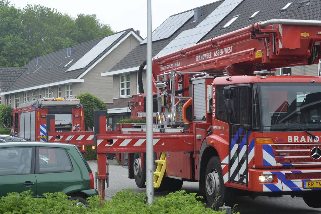 Vogel vast in ventilatiekanaal