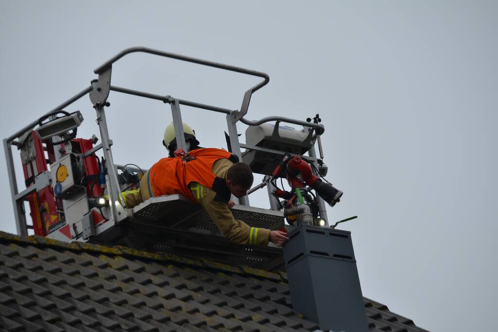 Vogel vast in ventilatiekanaal
