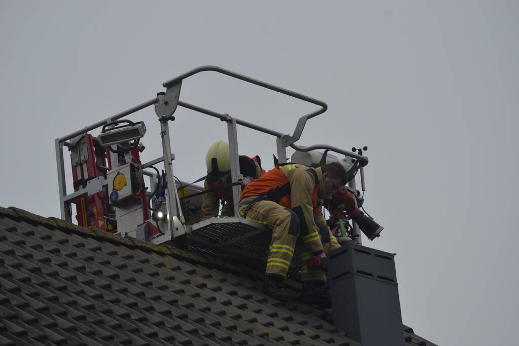 Vogel vast in ventilatiekanaal