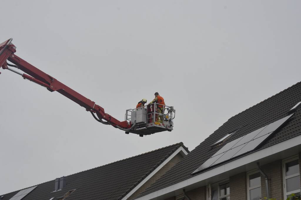 Vogel vast in ventilatiekanaal