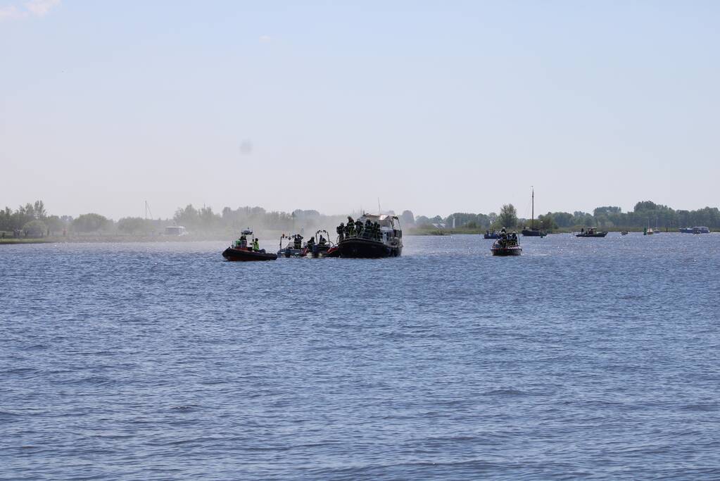 Hevige brand in motorboot