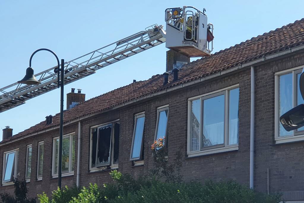 Veel bekijks bij woningbrand