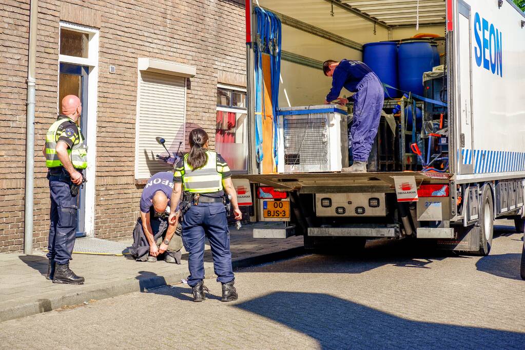 Productie synthetische drugs in schuur van woning, drie aanhoudingen