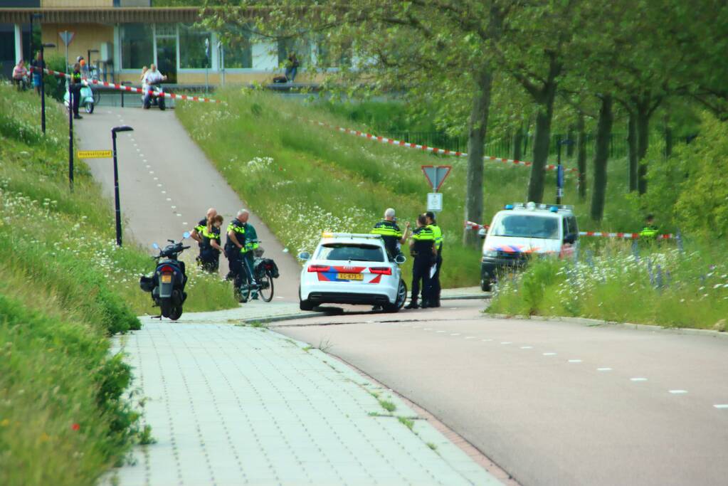 Twee fietsers ernstig gewond bij botsing
