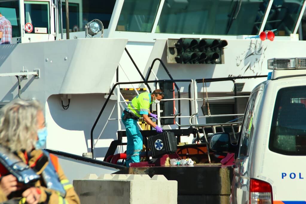 Zwemster overlijdt na botsing met vaartuig