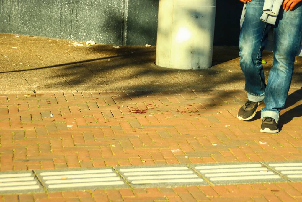 Gewonde bij steekpartij bij stadsterras